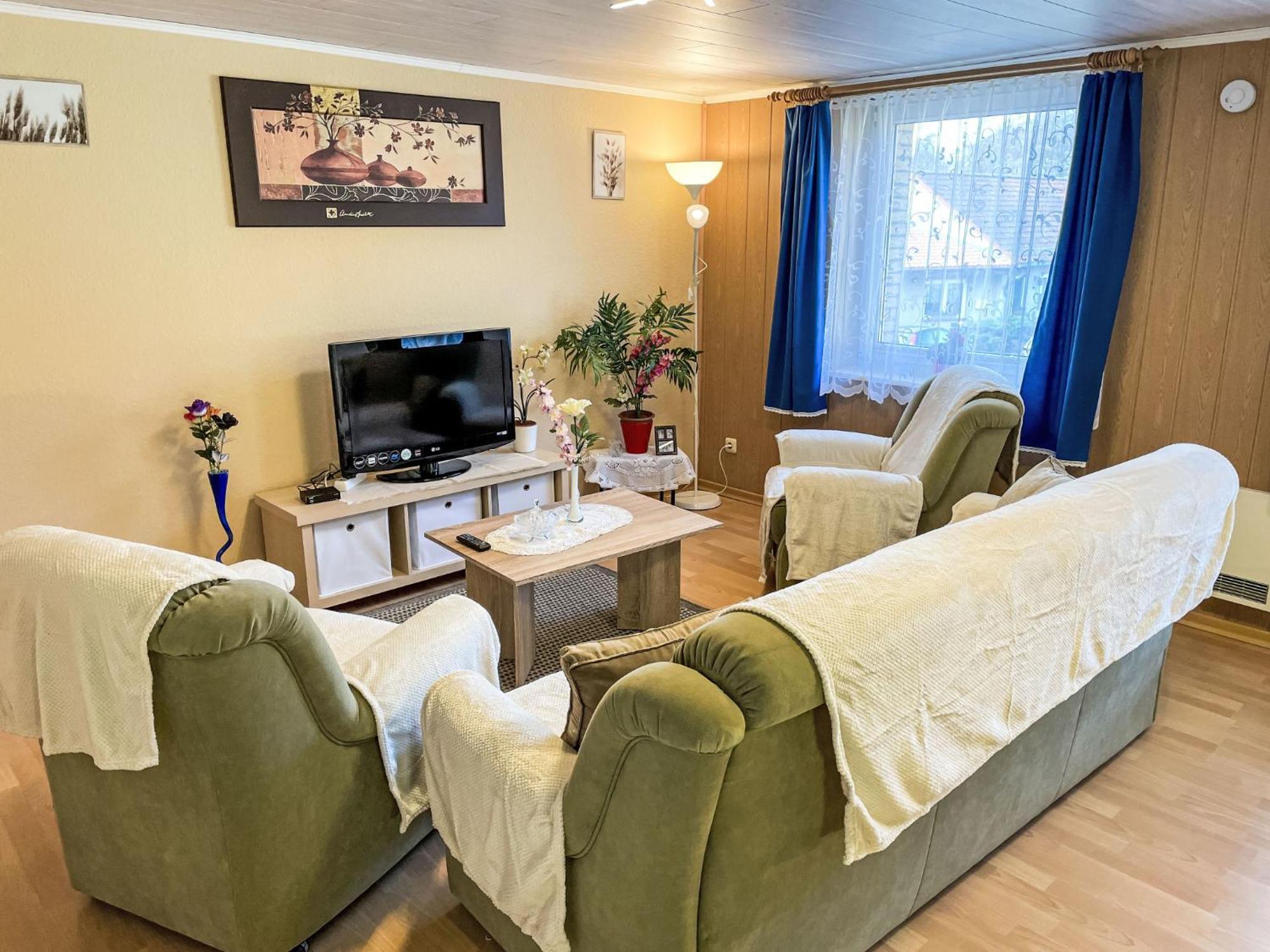 Apartment Old Huesung - Muz326 By Interhome Миров Экстерьер фото